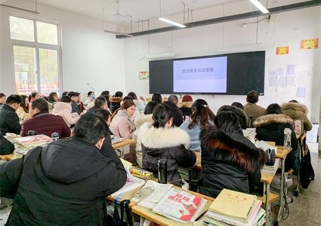 欧帝智慧黑板入驻舞钢市，促进智慧教育信息化
